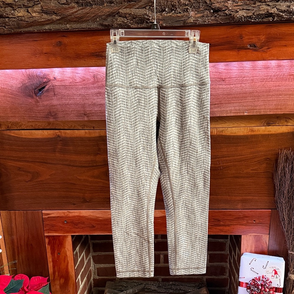 Lululemon, Dark Gray Herringbone Patterned Leggings